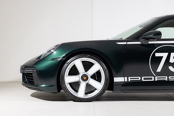 Porsche 911 Turbo S 3 of 23
