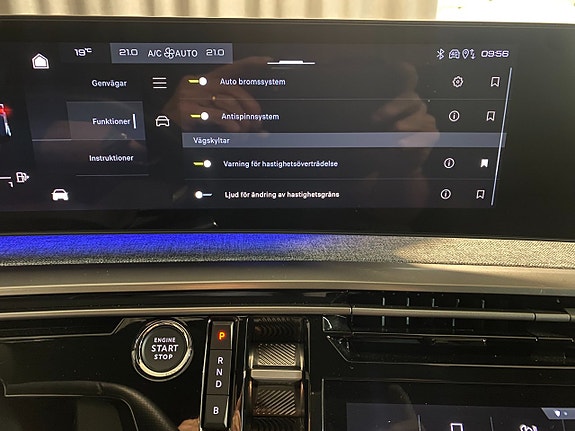 Peugeot 3008 21 of 28