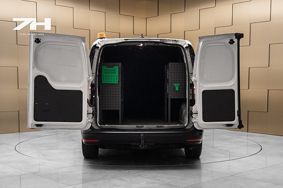 Volkswagen Caddy Maxi 9 of 18