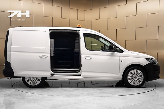 Volkswagen Caddy Maxi 6 of 18