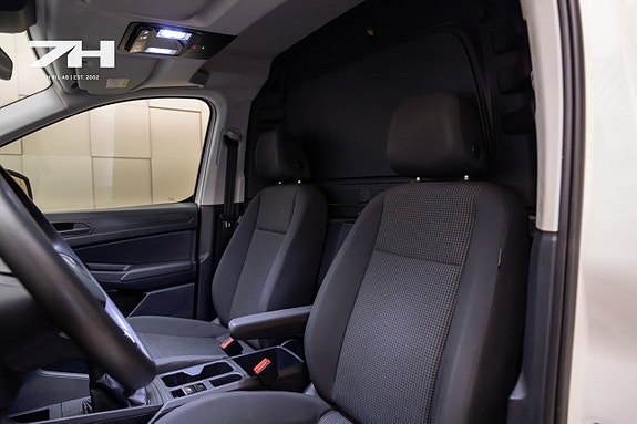 Volkswagen Caddy Maxi 14 of 18