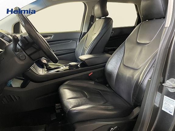 Ford Edge 9 of 15