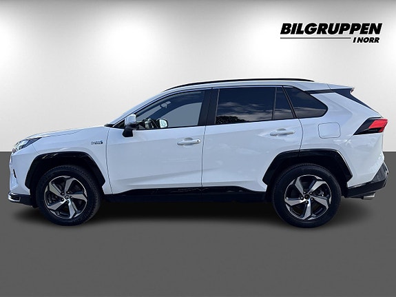 Toyota RAV4 4 of 14