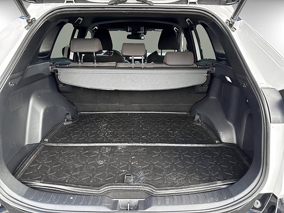 Toyota RAV4 14 of 14