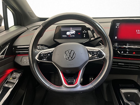 Volkswagen ID.4 GTX 15 of 30