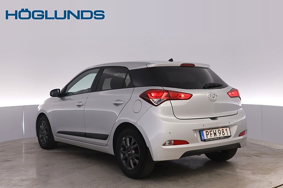 Hyundai i20 5 of 25
