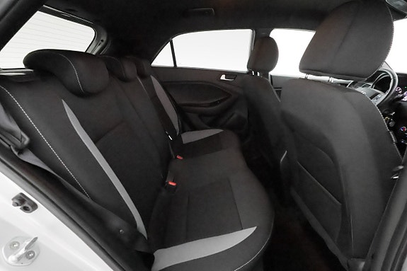Hyundai i20 17 of 25