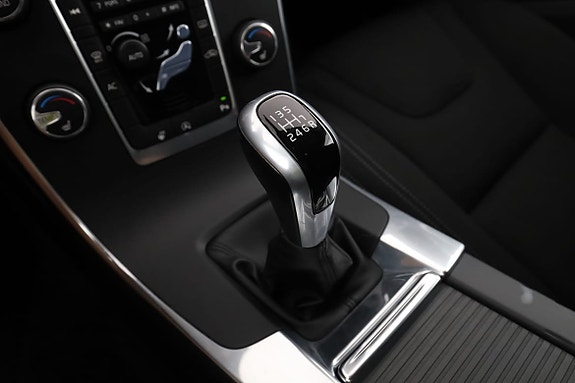 Volvo V60 24 of 30