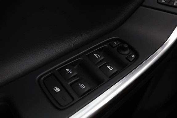 Volvo V60 27 of 30