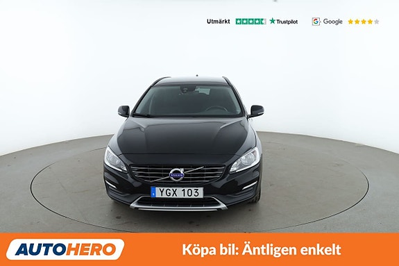 Volvo V60 9 of 30