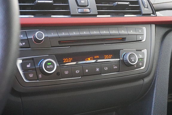 BMW 320d 28 of 30