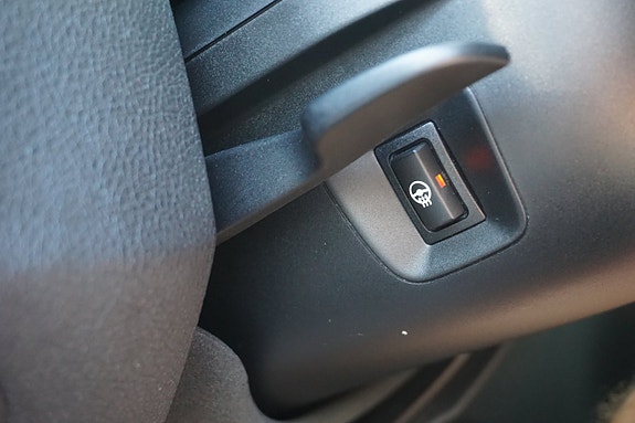 BMW 320d 27 of 30