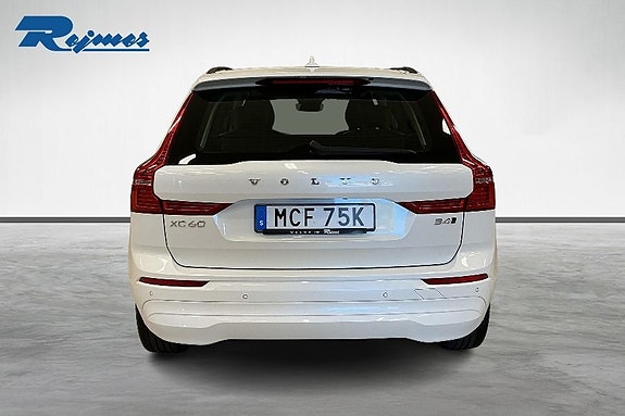 Volvo XC60 7 of 17