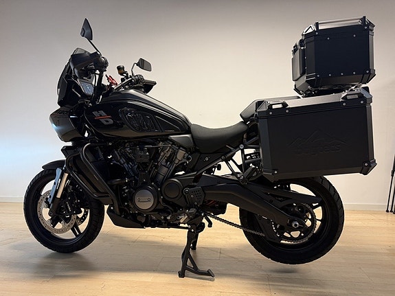 Harley-Davidson PAN AMERICA 2 of 13