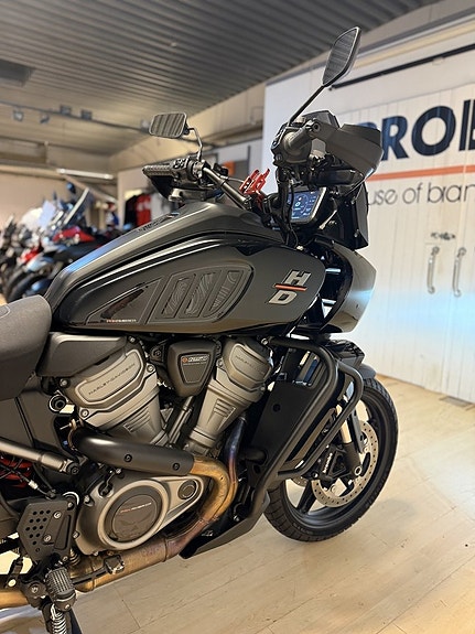 Harley-Davidson PAN AMERICA 9 of 13