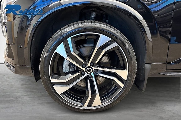 Volvo XC90 23 of 23