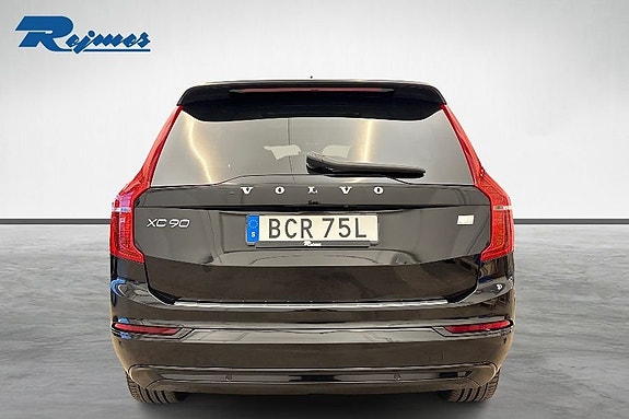 Volvo XC90 21 of 23