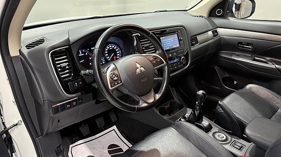 Mitsubishi Outlander 10 of 20