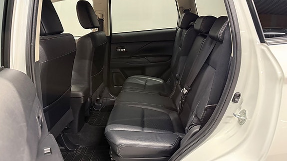 Mitsubishi Outlander 15 of 20