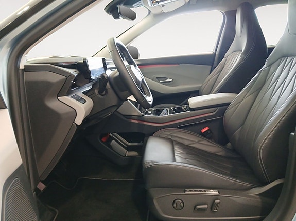 Ford Explorer 11 of 20