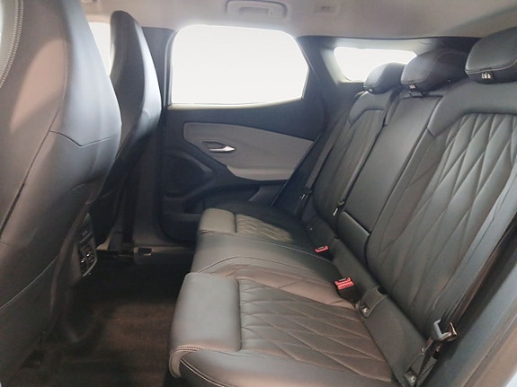 Ford Explorer 16 of 20