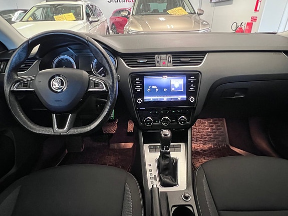 Skoda Octavia 13 of 22