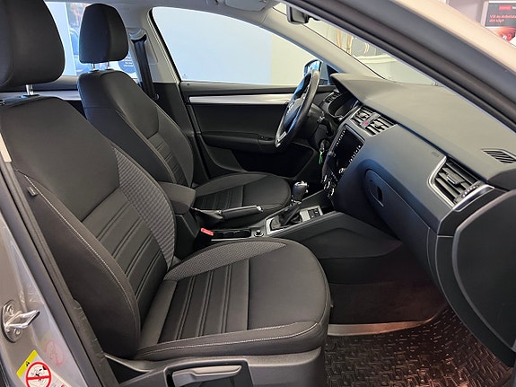 Skoda Octavia 12 of 22