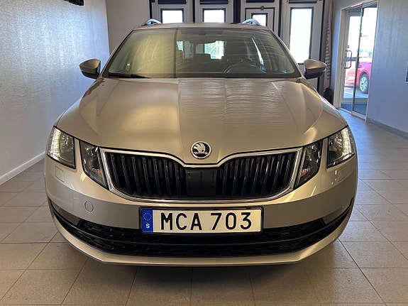 Skoda Octavia 3 of 22