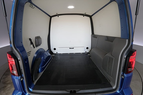Volkswagen Transporter 7 of 29