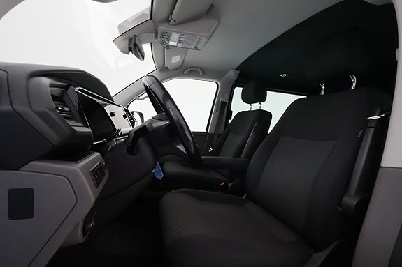 Volkswagen Transporter 10 of 29