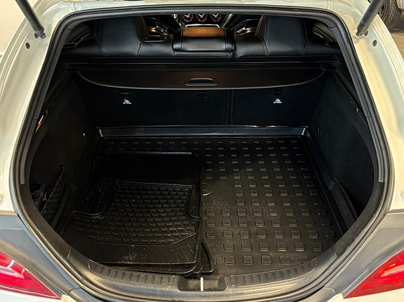 Mercedes-Benz CLA45 9 of 30