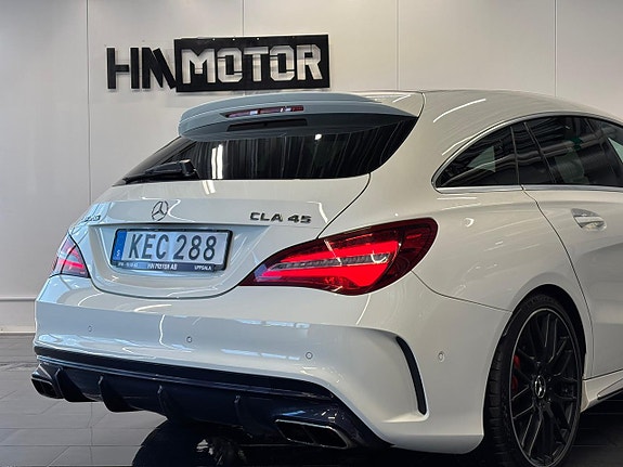 Mercedes-Benz CLA45 8 of 30