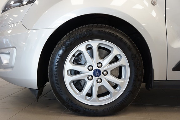 Ford Transit Connect 5 of 12