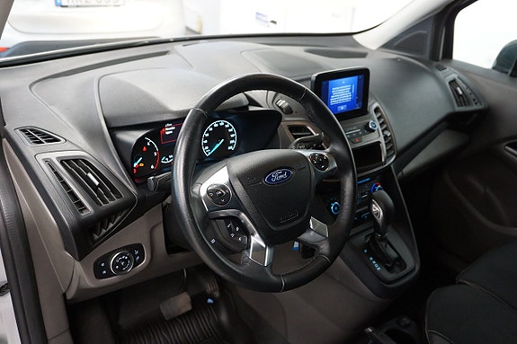 Ford Transit Connect 7 of 12