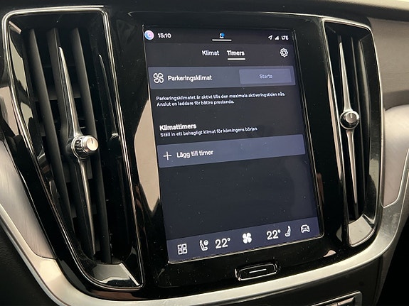Volvo V60 24 of 30