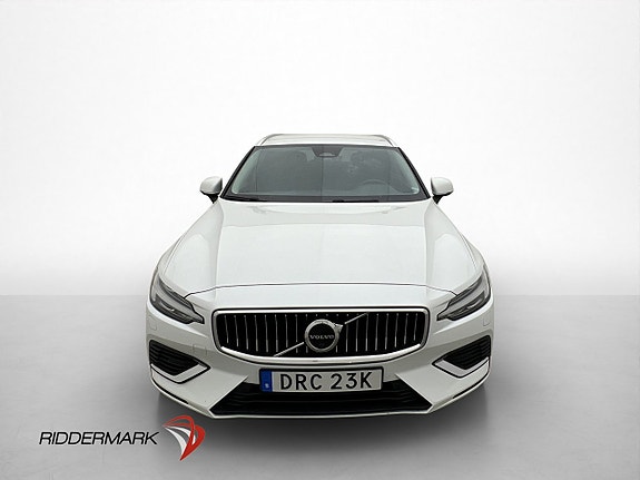 Volvo V60 2 of 30