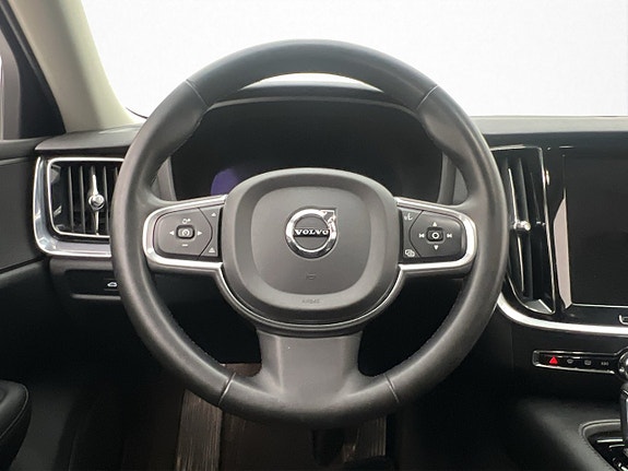 Volvo V60 16 of 30