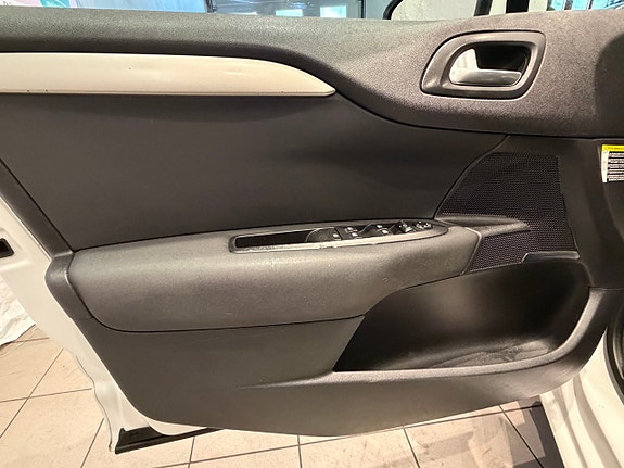 Citroen C4 6 of 10