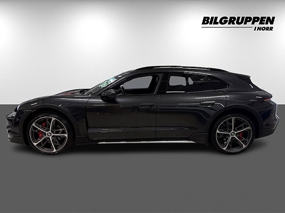 Porsche Taycan 4S 4 of 18