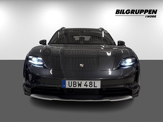 Porsche Taycan 4S 2 of 18