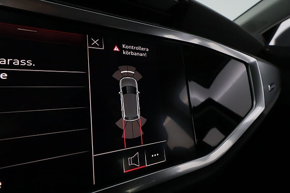 Audi Q3 30 of 30
