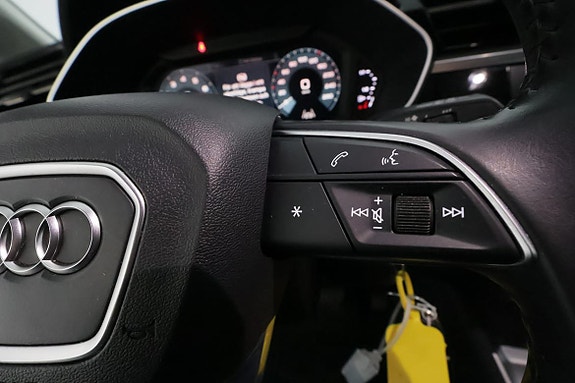 Audi Q3 19 of 30