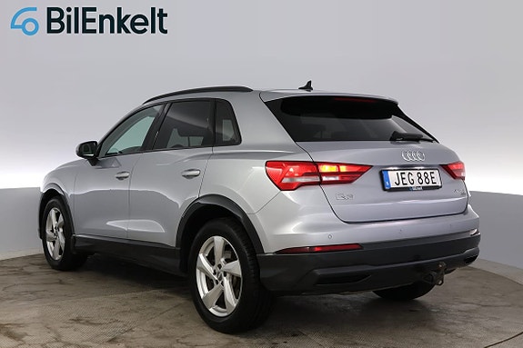 Audi Q3 6 of 30