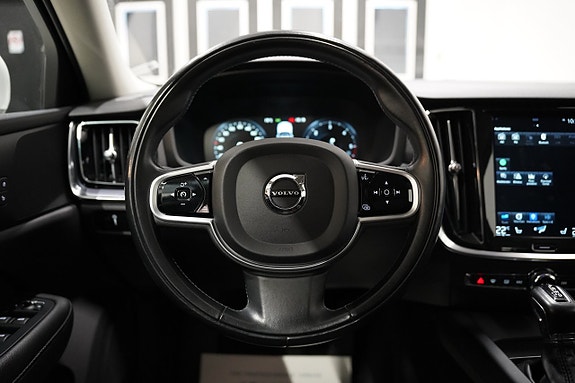 Volvo V60 10 of 21