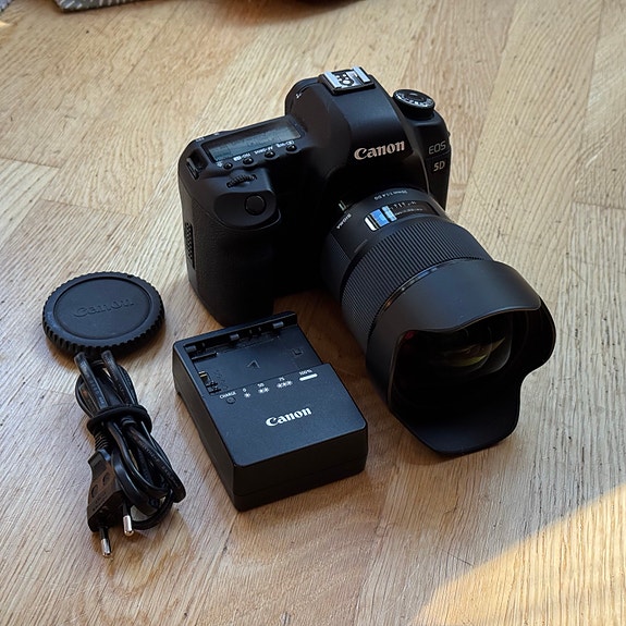 Canon Canon EOS 5D Mark II, mkt lite använd.