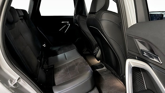 BMW X1 5 of 9
