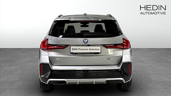 BMW X1 7 of 9