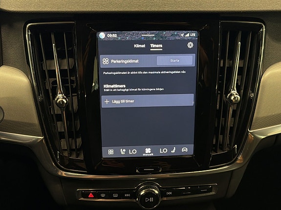 Volvo V90 22 of 27