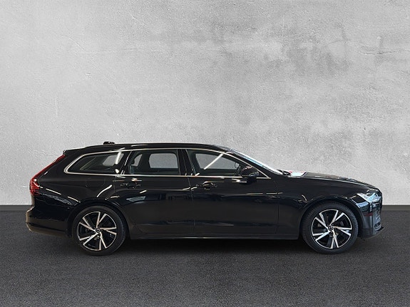 Volvo V90 6 of 27