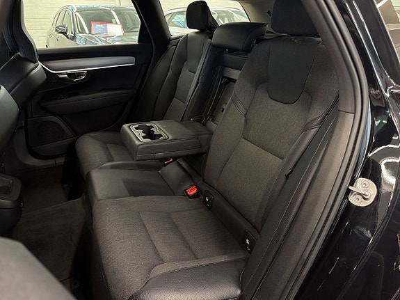 Volvo V90 26 of 27